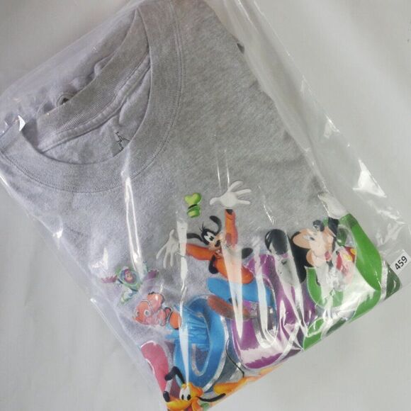 Disneyland Resort Disney Adult XL T-Shirt Gray Mickey Goofy Nemo Buzz 2009 Print - Picture 10 of 10